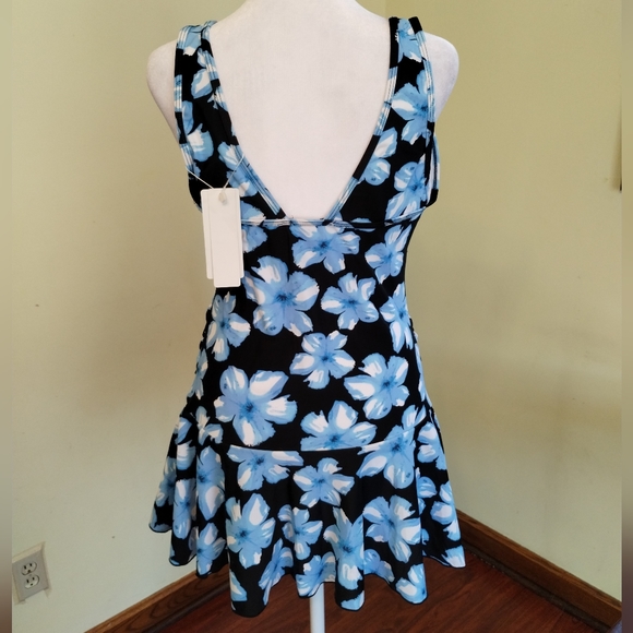 NWT COCOPEAR Women's Shaping Body One Piece Swim Dress Floral Tummy Control Sz S - Picture 3 of 16